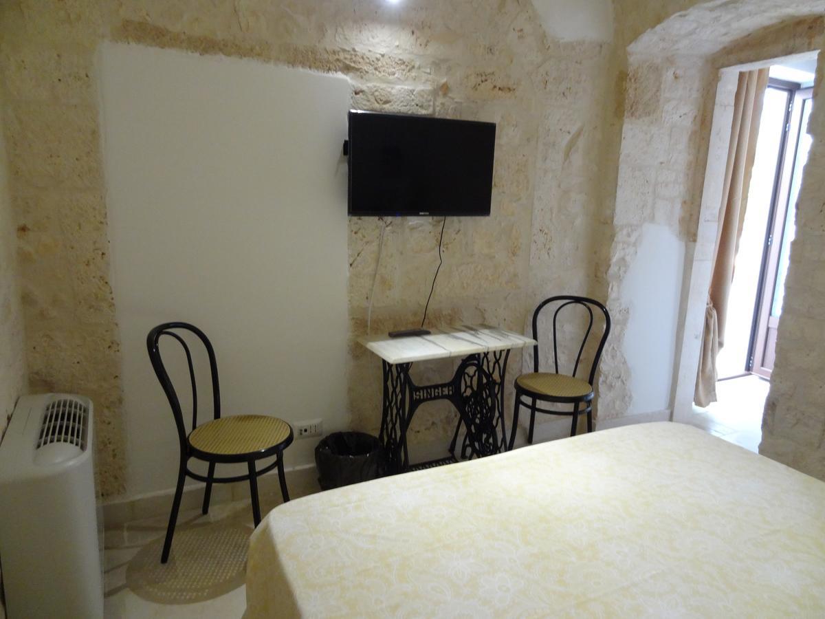 L'Antico Casolare Bed & Breakfast Castellana Grotte Ngoại thất bức ảnh