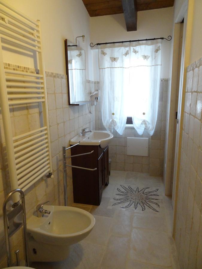 L'Antico Casolare Bed & Breakfast Castellana Grotte Ngoại thất bức ảnh